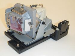 ML12196  5811100760-SVK, COREPARTS LAMP