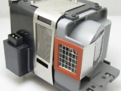 ML12409  VLT-XD700LP, COREPARTS LAMP